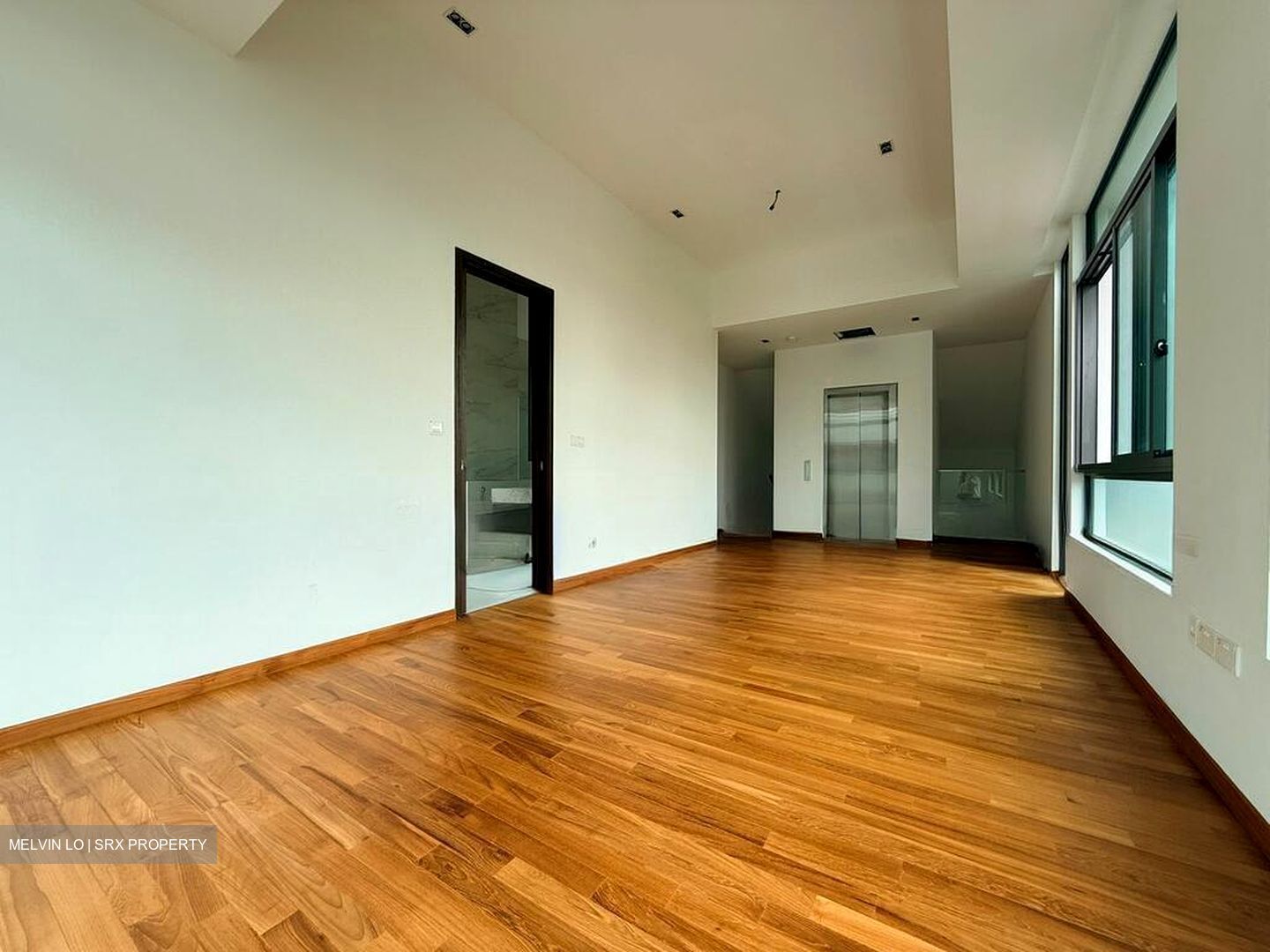 East Coast Drive (D15), Terrace #515463031